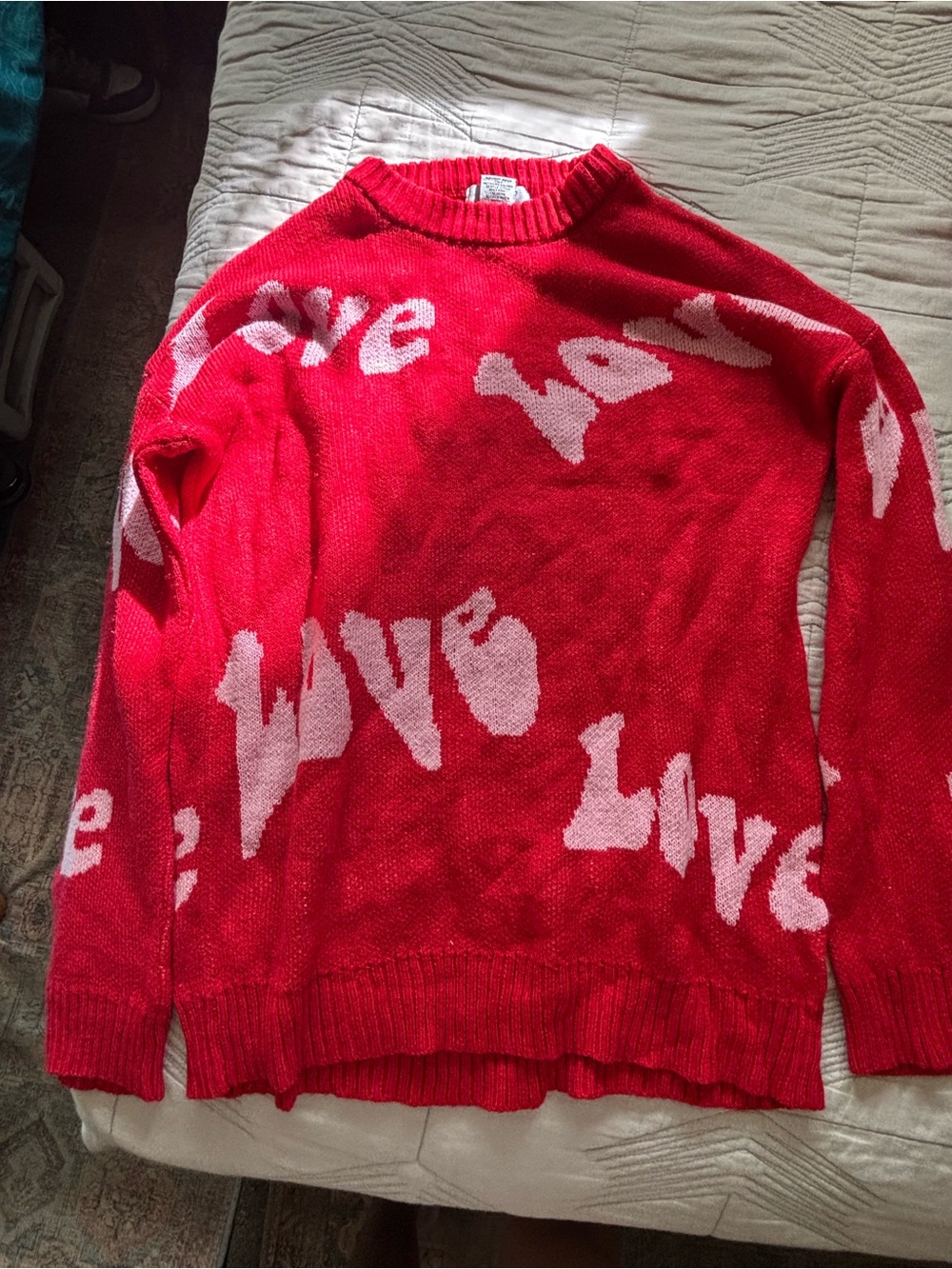 Cute sweater 🩷